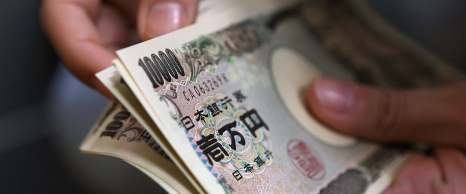 据外媒报道,此前做空日本股市的海外投资者现在正争相回补空头头寸,助推了日本股市的强劲反弹。