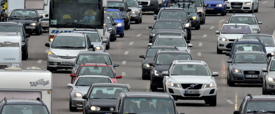 6月8日,乘联会发布5月份全国乘用车市场分析,数据显示,5月广义乘用车销量163.9万辆,同比增长1.9%,环比增长12.3%