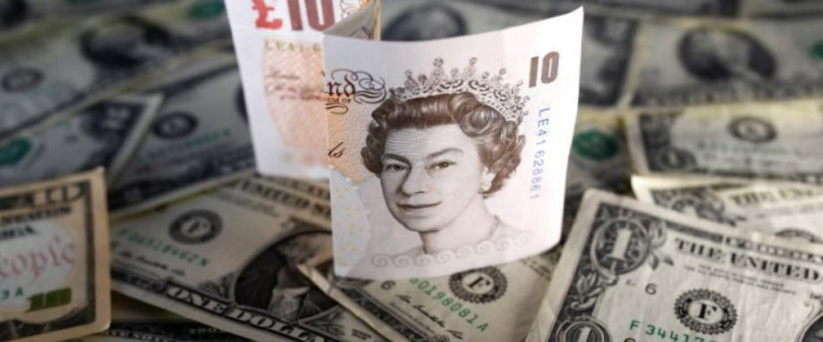 随着对美国乃至全球疫情的担忧再度升温,避险资产料将继续获得支撑。而在外汇市场上,英镑今日的表现无疑值得投资者格外留意。英国央行将于北京时间今晚19点公布6月利率决议和会议纪要,市场预期该行极有可能扩大购债规模。此外,法国总统马克龙与英国首相约翰逊今日也将举行会晤,英国脱欧贸易谈判料将进入关键阶段。