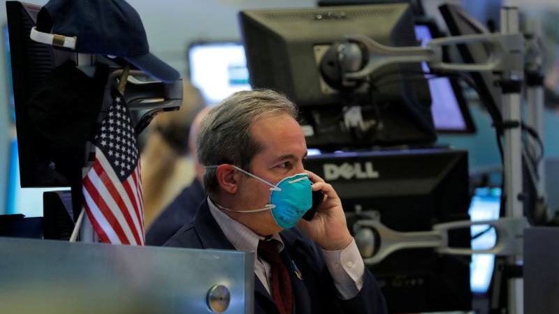 美国股市最新消息，盘中美股突发重大资讯，道指期货，纳斯达克指数，标准普尔指数，怎么开户，最新消息，牛市行情能否延续，再通胀交易