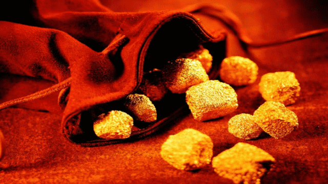 周二欧市盘中,现货黄金早隔夜强劲涨势的基础上进一步攀升,升至逾一个月高位,逼近1240美元水平。