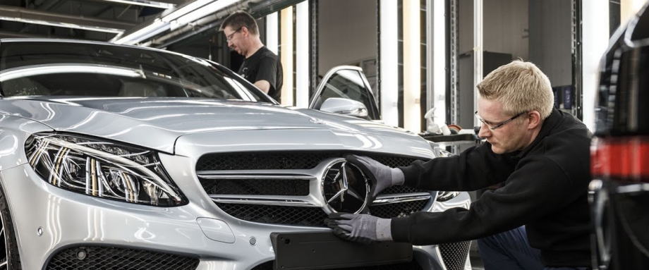 德国汽车工业协会(VDA)本周一发布的数据显示,受国际车市需求疲软影响,包括大众、宝马、戴姆勒在内的德国汽车企业去年产量为466万辆,较前一年下滑9%,创下1996年以来的最低水平