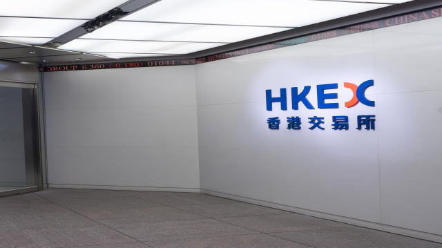 上周五(1月31日)美股低开低走,随后跌幅不断扩大,三大指数收市受挫。截至收盘,道指跌2.09%报28256点