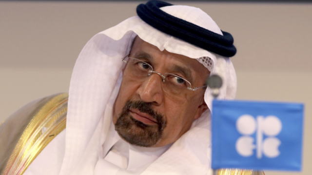 在经历11月的大跌后,油价在12月首个交易日大涨。沙特和俄罗斯延长限产协议、加拿大实施产量限制抵消了卡塔尔退出OPEC带来的负面影响。