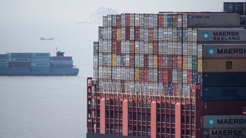 韩国的早期贸易数据显示,由于疫情大流行继续打击全球商业,海外需求疲弱,7月份出口势将再次出现月度下降