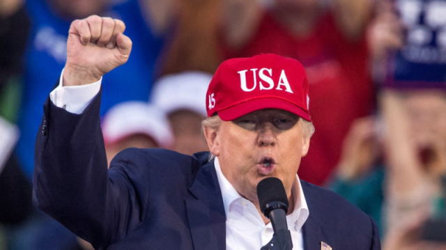 据伊朗多家媒体报道,当地时间2月3日日,欧盟外交与安全政策高级代表博雷利将访问伊朗,并将与伊朗外长扎里夫