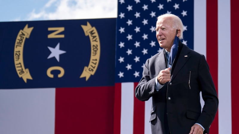 据彭博社报道,美国总统唐纳德·特朗普(Donald Trump)表示,若美国与欧盟之间的谈判不能达成新的贸易协议,将对欧盟汽车征收进口关税。