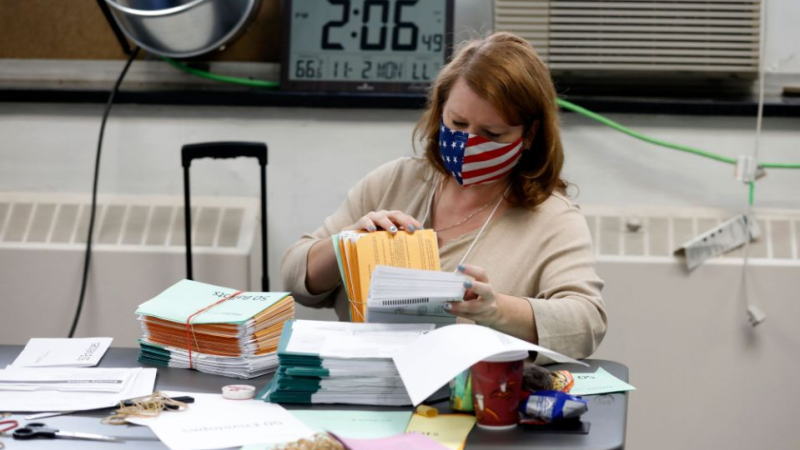 美国最新消息，盘中美元消息，ice美元指数价格走势图，美元指数今日重大消息，美元欧元日元英镑加元最新资讯