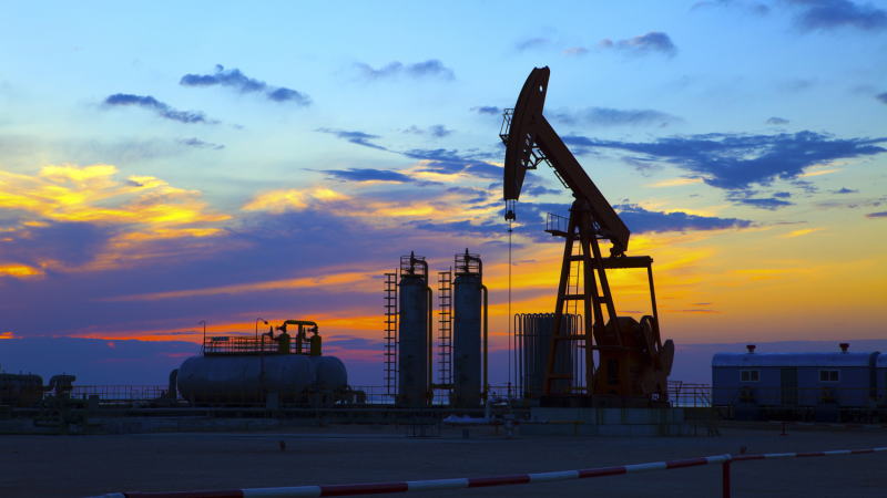 美国油服公司贝克休斯周五(11月13日)公布数据显示,截至11月13日当周,美国钻井总数较前一周增加12座至312座,同比减少494座或61.29%