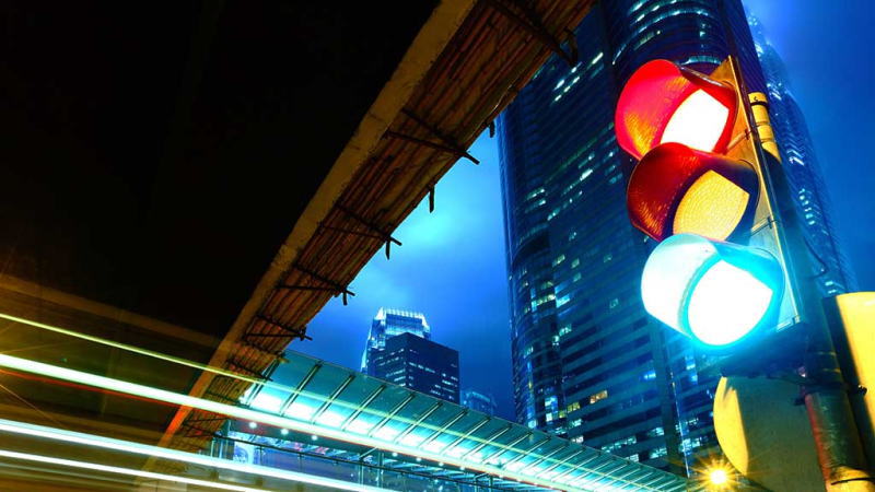 美国股市最新消息，盘中美股突发重大资讯，道指期货，纳斯达克指数，标准普尔指数，怎么开户，最新消息，牛市行情能否延续，再通胀交易