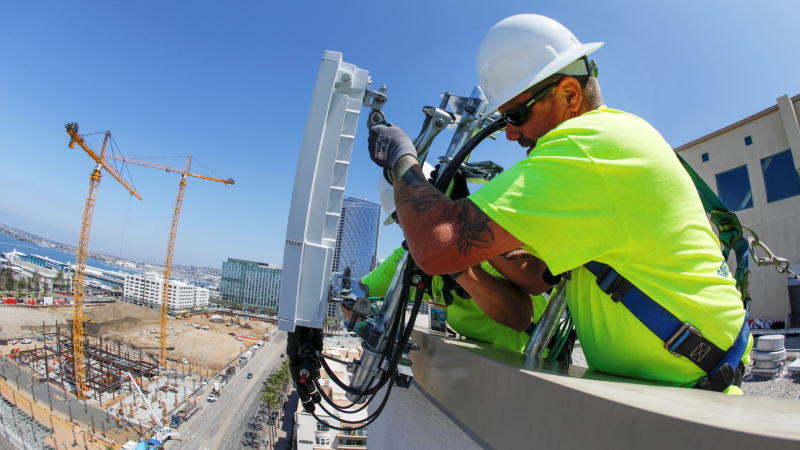 美国最新消息,盘中美元消息,ice美元指数价格走势图,美元指数今日重大消息,美元欧元日元英镑加元最新资讯
