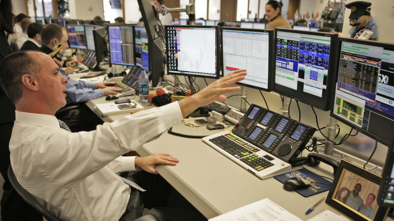 美国股市最新消息，盘中美股突发重大资讯，道指期货，纳斯达克指数，标准普尔指数，怎么开户，最新消息，牛市行情能否延续，再通胀交易