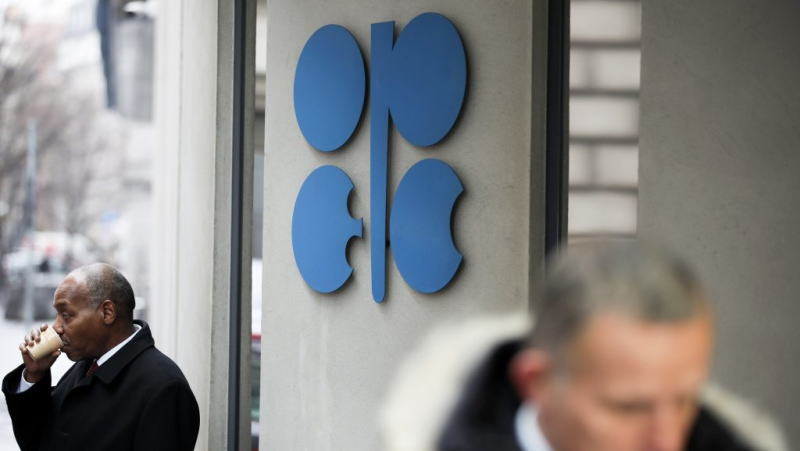 石油输出国组织(OPEC)周二上调了2021年石油需求增长的预测,因预期疫情将消退,这为该组织及其盟友支持市场的努力提供助力