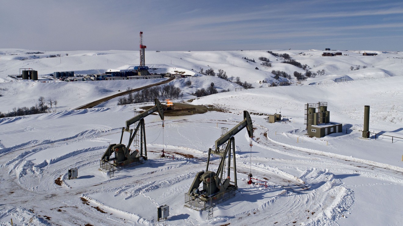 美国油服公司贝克休斯周五(6月4日)公布数据显示,截至6月4日当周,美国钻井总数环比减少1座至456座