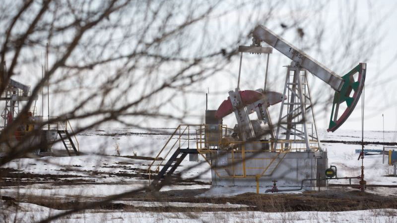 美国油服公司贝克休斯周五(6月4日)公布数据显示,截至6月4日当周,美国钻井总数环比减少1座至456座