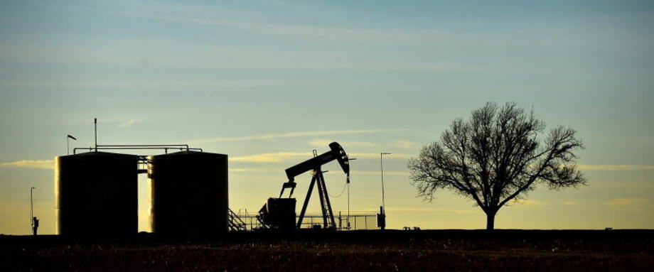 美国油服公司贝克休斯周五(6月4日)公布数据显示,截至6月4日当周,美国钻井总数环比减少1座至456座