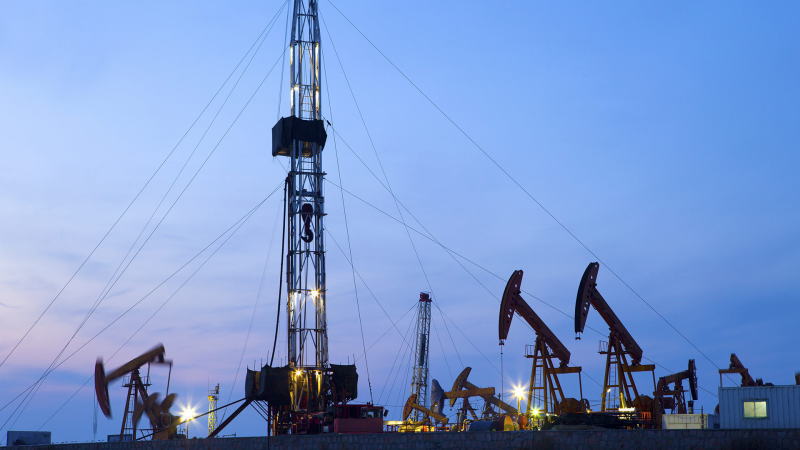 美国油服公司贝克休斯周五(6月4日)公布数据显示，截至6月4日当周，美国钻井总数环比减少1座至456座