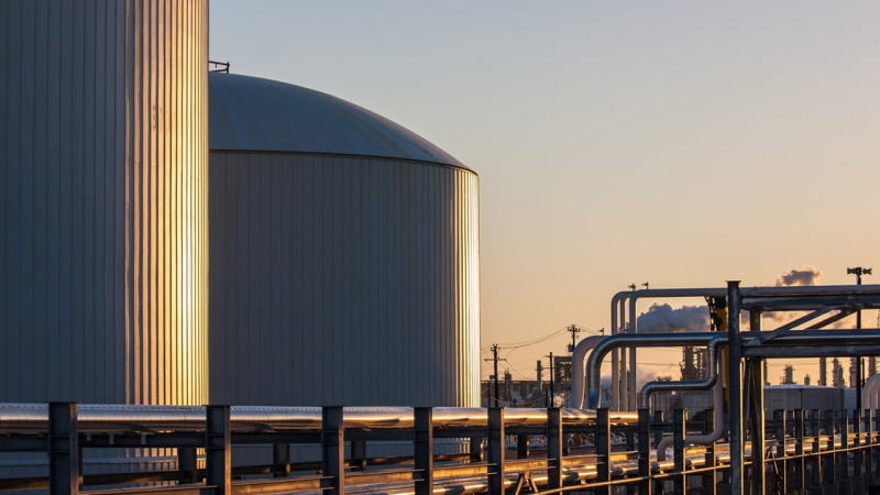 亚市盘中，WIT原油主力07月合约震荡走高，现报：69.19美元/桶。布伦特原油主力08月合约震荡走高，现报：71.66美元/桶。