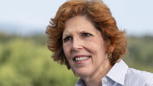 美国最新消息，盘中美元消息，ice美元指数价格走势图，美元指数今日重大消息，美元欧元日元英镑加元最新资讯