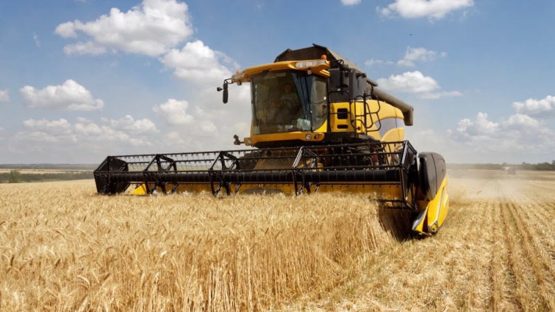 17日,沥青期货主力1906合约小幅高开后,受空头减仓影响,期价振荡反弹。此时,部分多头借机获利离场,期价略有回落。之后,多空陷入胶着,期价呈小区间波动,日内...