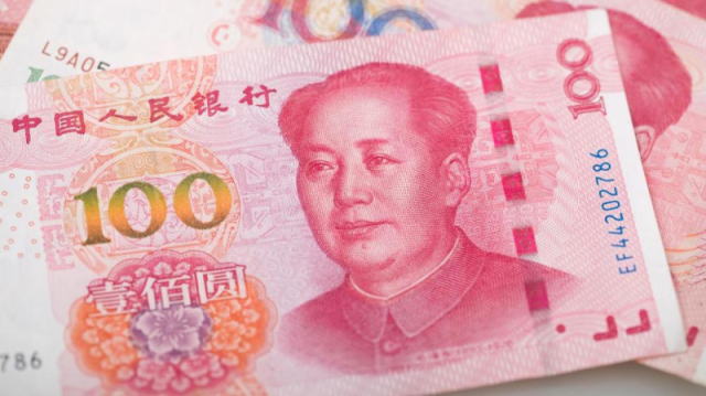 中国股市的投资者自国庆长假后热情高涨,助推中国股票市值自2015年以来首次突破10万亿美元。