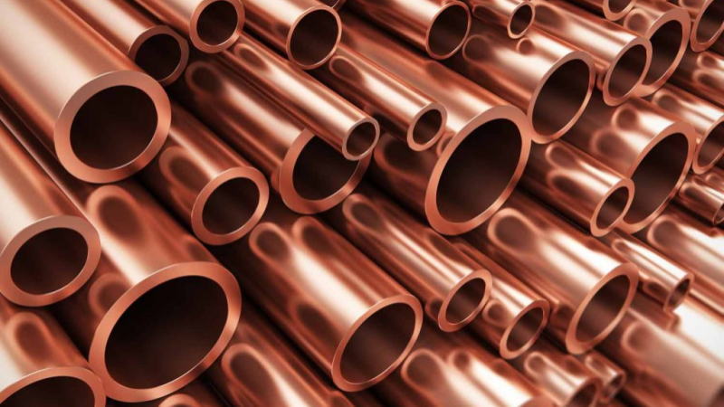 17日，沥青期货主力1906合约小幅高开后，受空头减仓影响，期价振荡反弹。此时，部分多头借机获利离场，期价略有回落。之后，多空陷入胶着，期价呈小区间波动，日内...