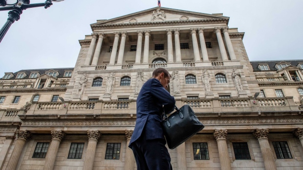 英国财政大臣贾维德不久前宣布,今年的政府财政预算案将于3月11日发布。作为英国在1月31日正式“脱欧”后的首份政府